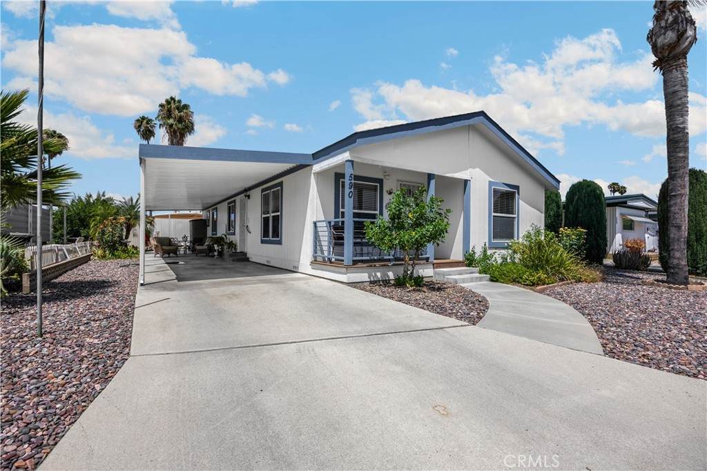 590 San Mateo Circle - Photo 1