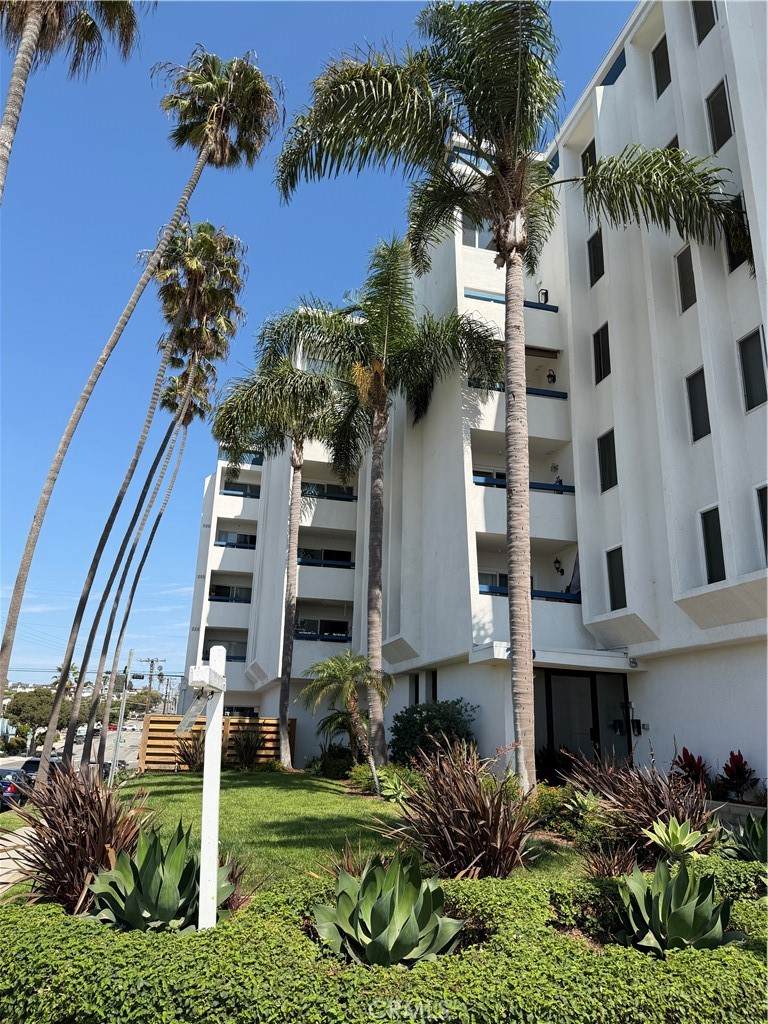 200 Catalina Avenue - Photo 1
