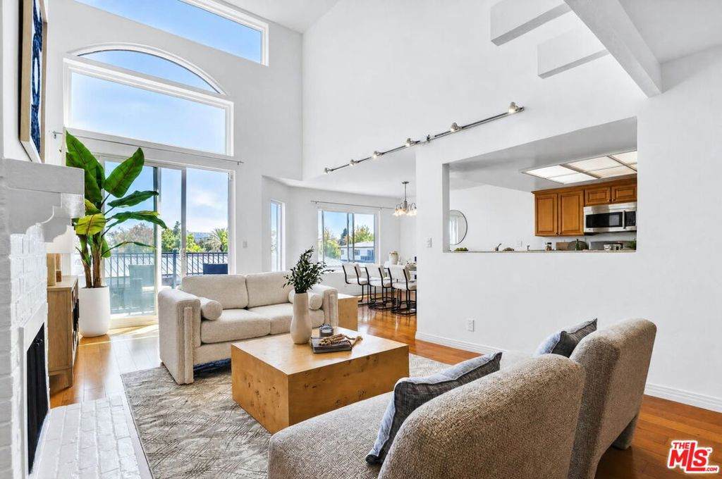 2677 Centinela Avenue - Photo 1