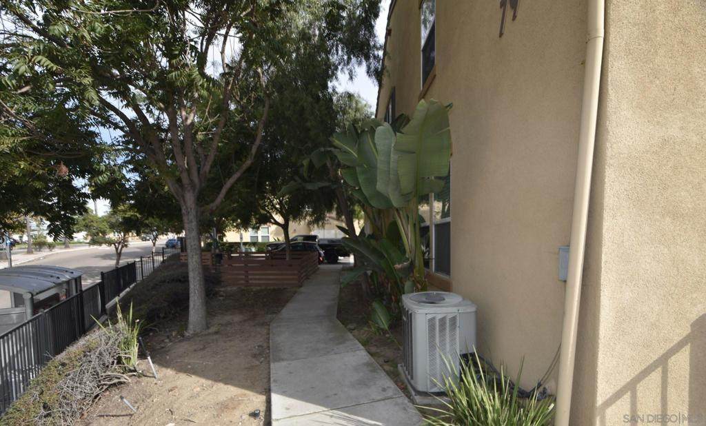 https://bt-photos.global.ssl.fastly.net/socal/orig_boomver_1_550194053-2.jpg