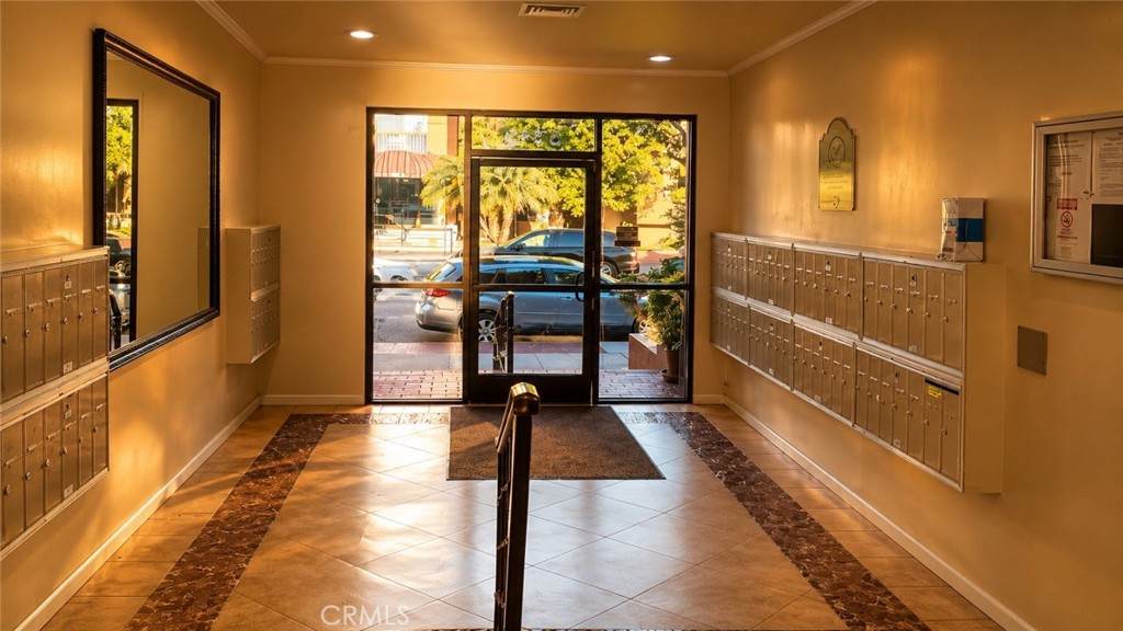 https://bt-photos.global.ssl.fastly.net/socal/orig_boomver_1_550206203-2.jpg
