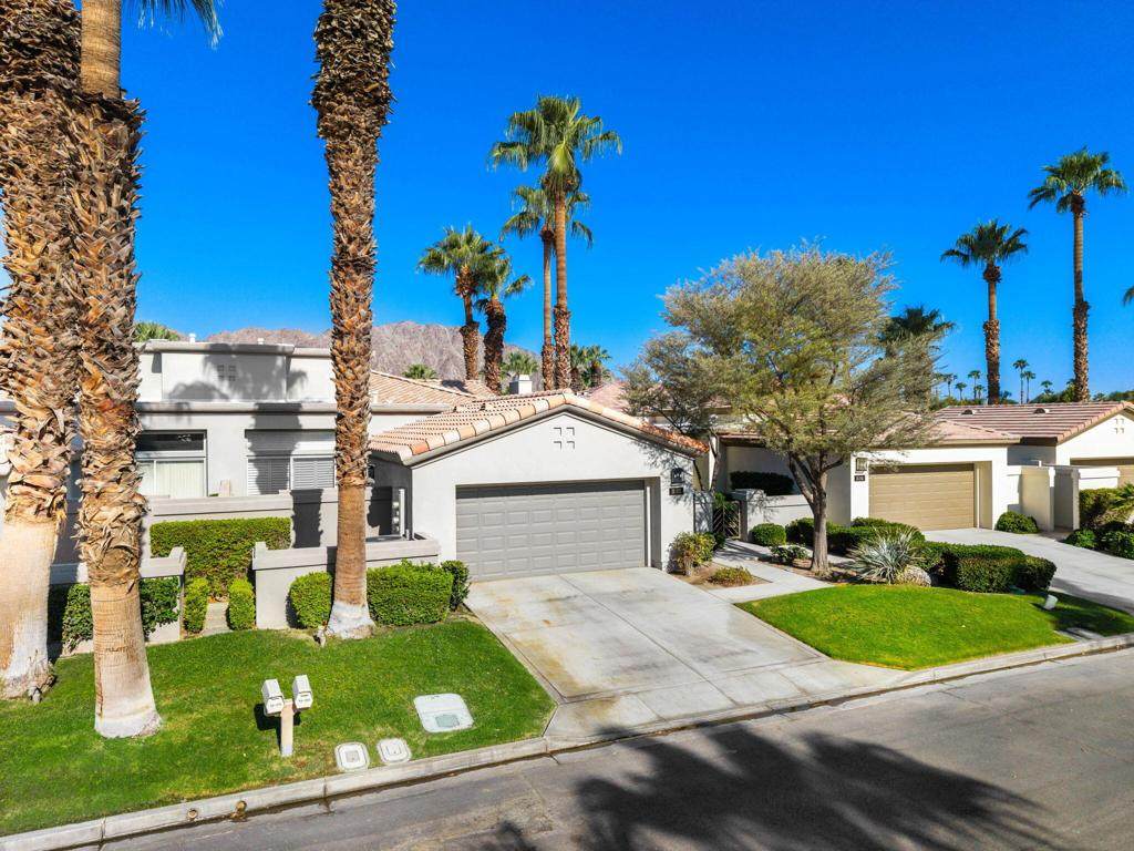 https://bt-photos.global.ssl.fastly.net/socal/orig_boomver_1_550214065-2.jpg