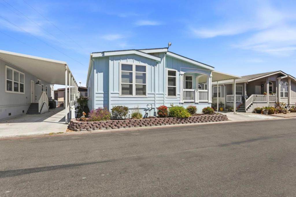 https://bt-photos.global.ssl.fastly.net/socal/orig_boomver_1_550214922-2.jpg