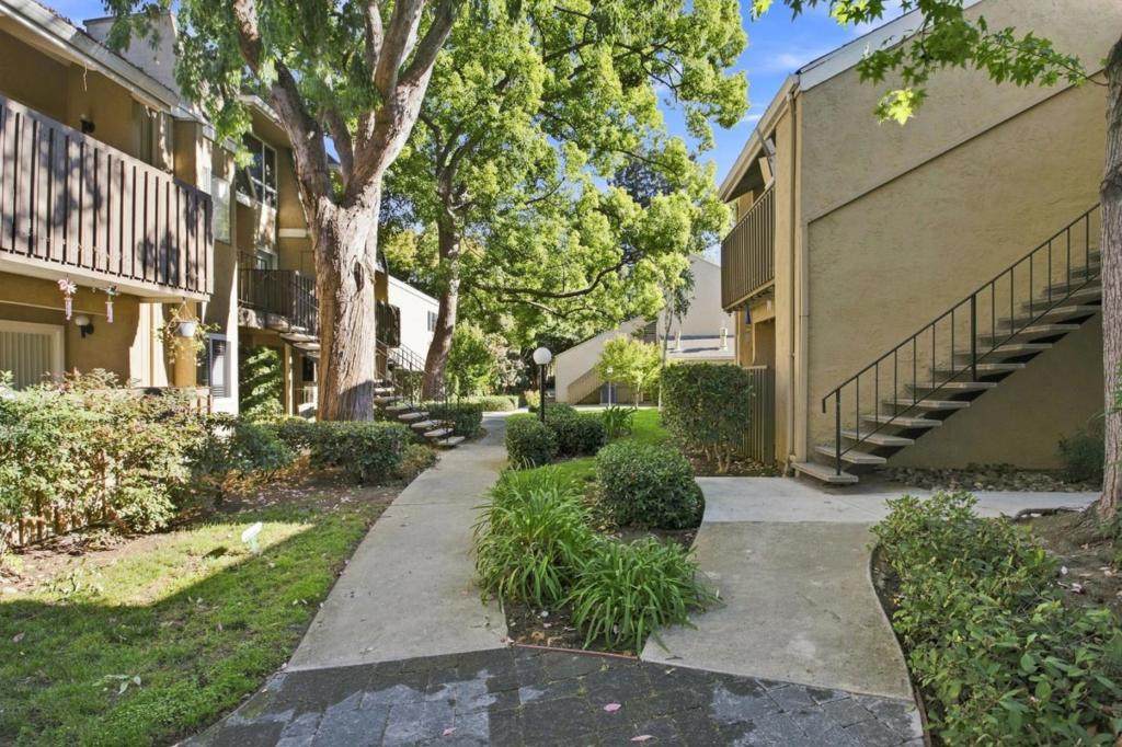 https://bt-photos.global.ssl.fastly.net/socal/orig_boomver_1_550219720-2.jpg
