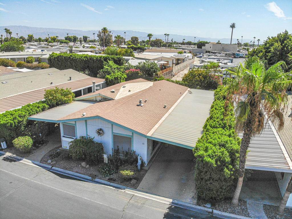 73450 Country Club Drive - Photo 1