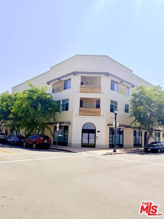 1626 Gramercy Avenue - Photo 1