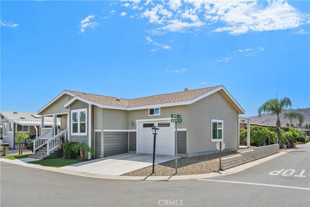 4000 Pierce Street - Photo 1