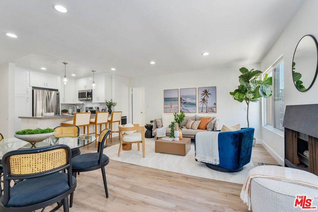 16 Quarterdeck Street - Photo 1