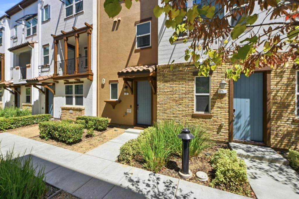 2733 Sorano Court - Photo 1