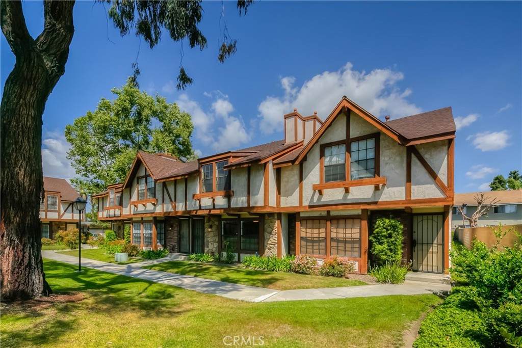 1173 Paula - Photo 1