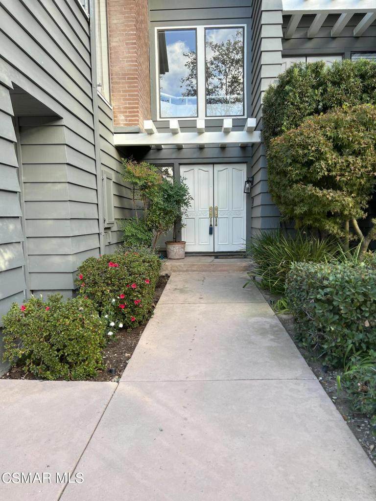 1423 View Drive - Photo 1