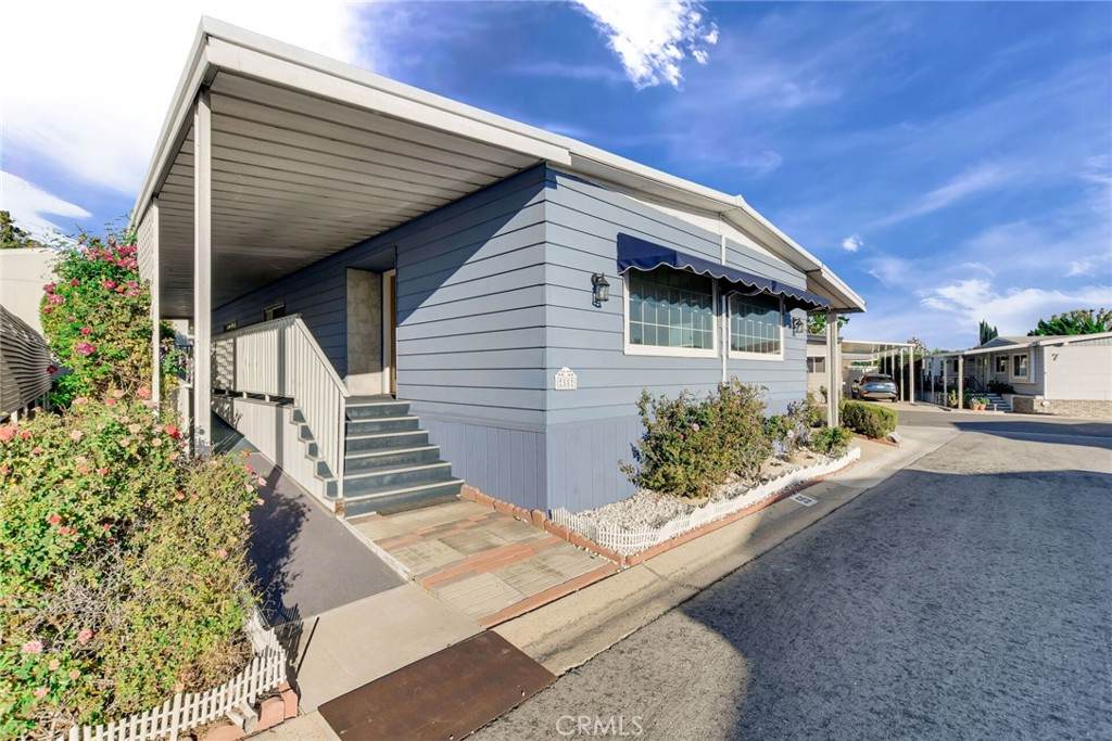 3945 Bradford Street - Photo 1