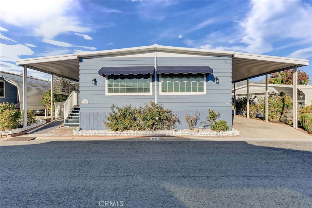 https://bt-photos.global.ssl.fastly.net/socal/orig_boomver_1_550328946-2.jpg