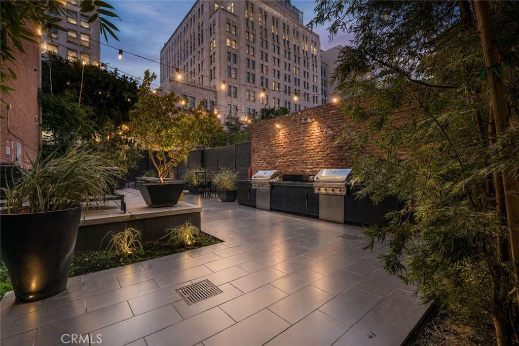 https://bt-photos.global.ssl.fastly.net/socal/orig_boomver_1_550331344-2.jpg