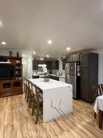 7560 Woodman - Photo 1
