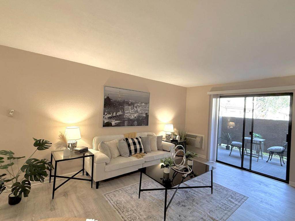 2250 Monroe Street - Photo 1