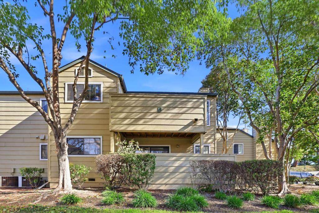 3241 Heather Ridge Court - Photo 1