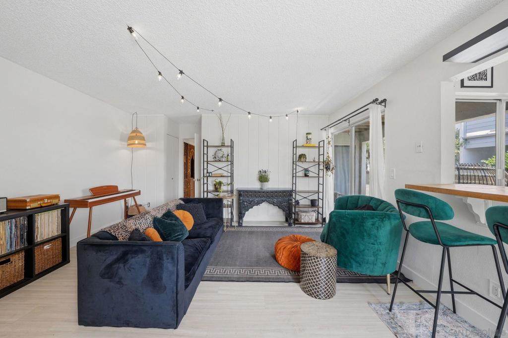 3246 Ashford St. - Photo 1