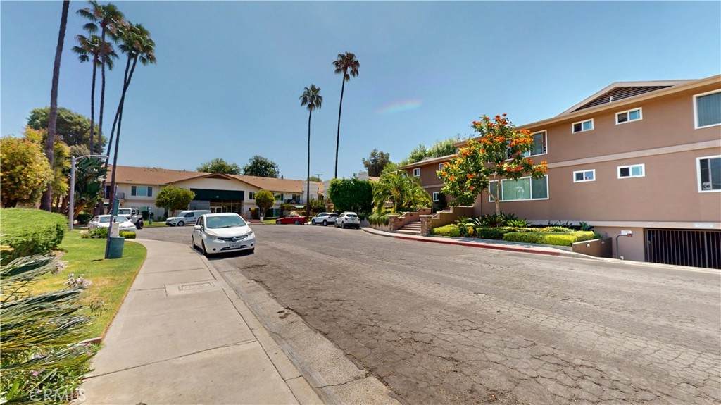https://bt-photos.global.ssl.fastly.net/socal/orig_boomver_1_550388002-2.jpg