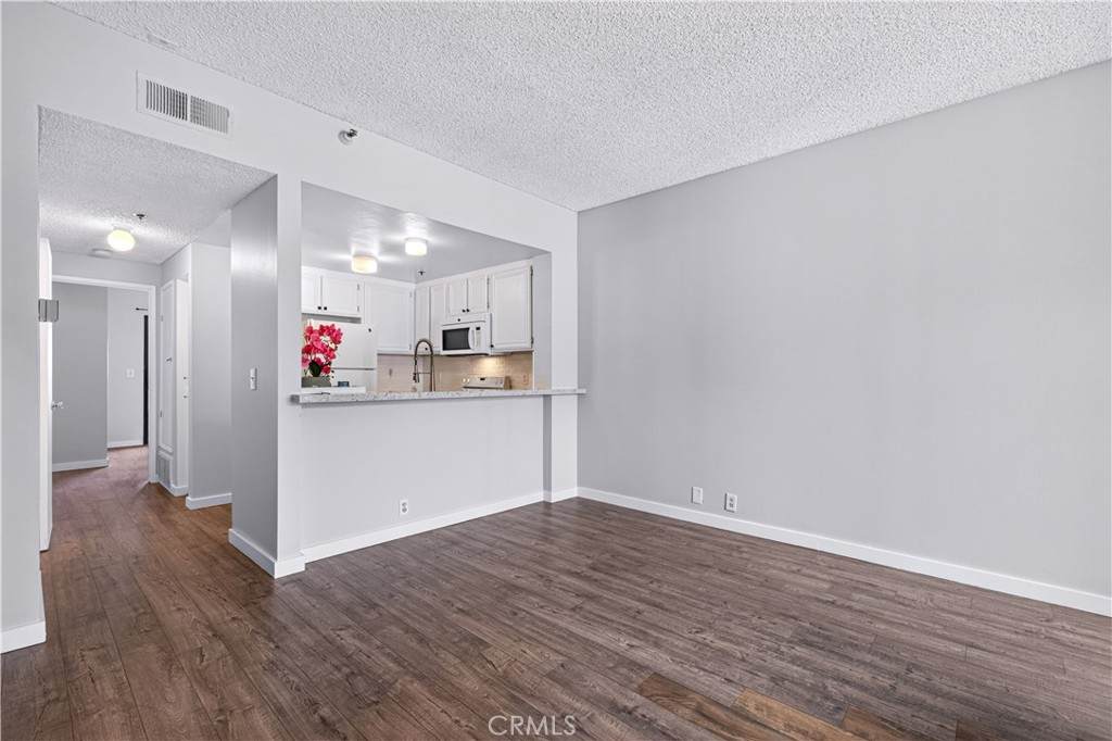 730 4th Street - Photo 1