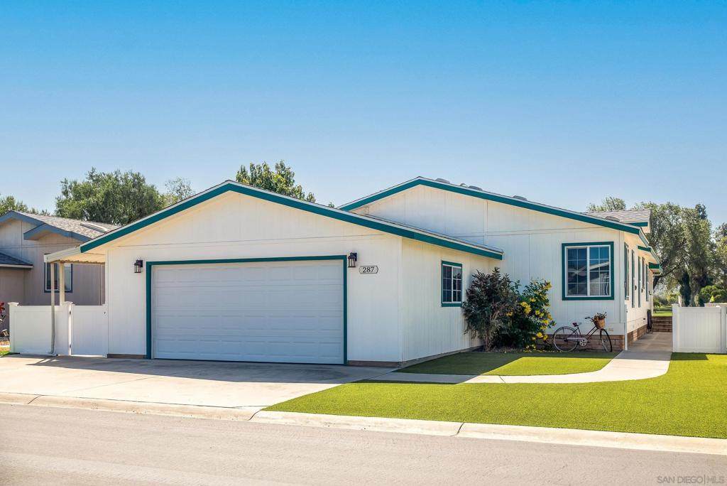 11851 Riverside Dr - Photo 1