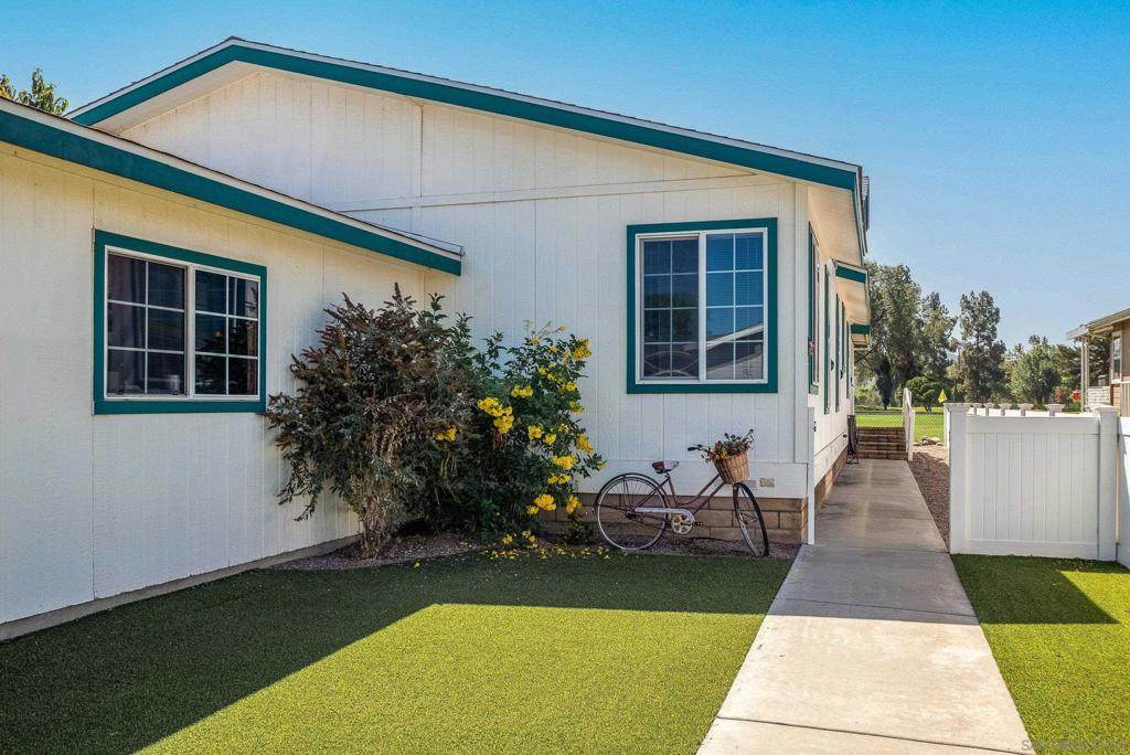 https://bt-photos.global.ssl.fastly.net/socal/orig_boomver_1_550401267-2.jpg