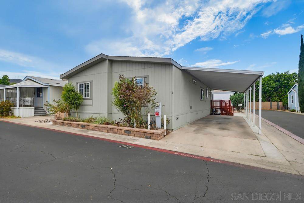 https://bt-photos.global.ssl.fastly.net/socal/orig_boomver_1_550414982-2.jpg