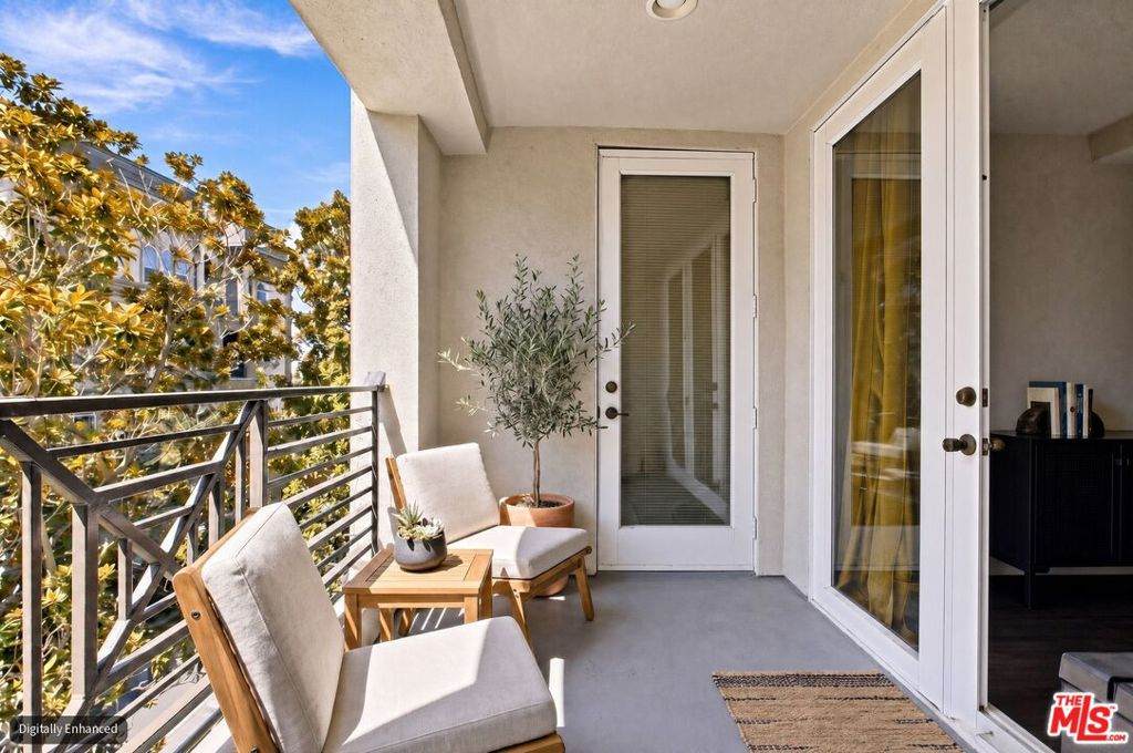 https://bt-photos.global.ssl.fastly.net/socal/orig_boomver_1_550417000-2.jpg