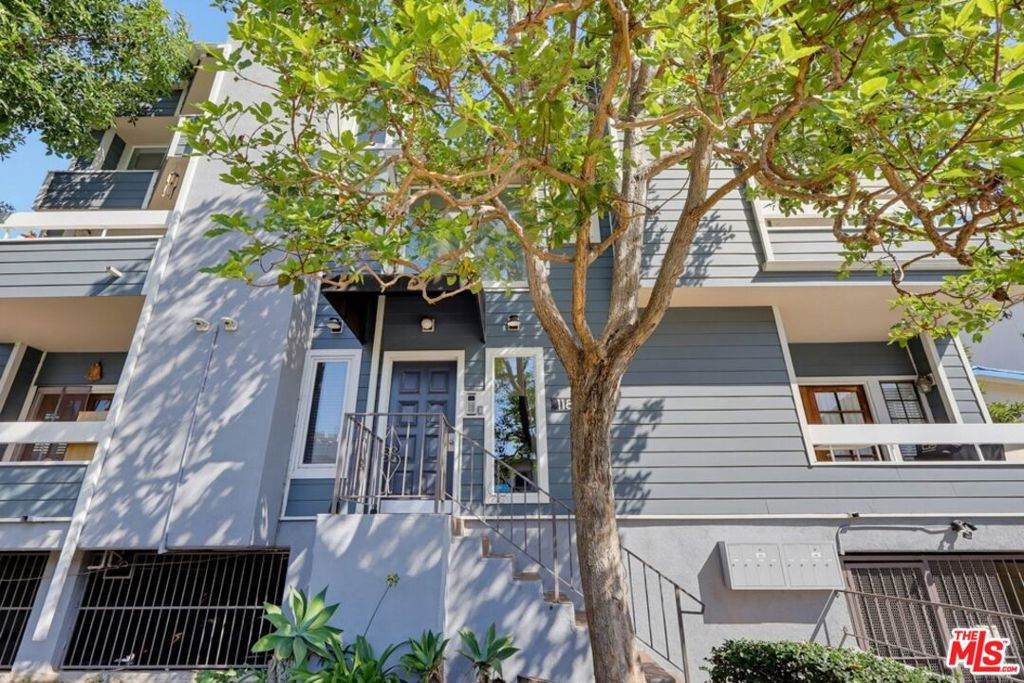 11818 Courtleigh Drive - Photo 1