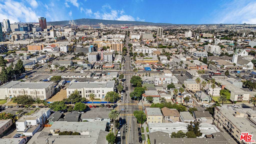 https://bt-photos.global.ssl.fastly.net/socal/orig_boomver_1_550444187-2.jpg