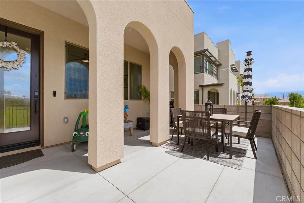 https://bt-photos.global.ssl.fastly.net/socal/orig_boomver_1_550526229-3.jpg