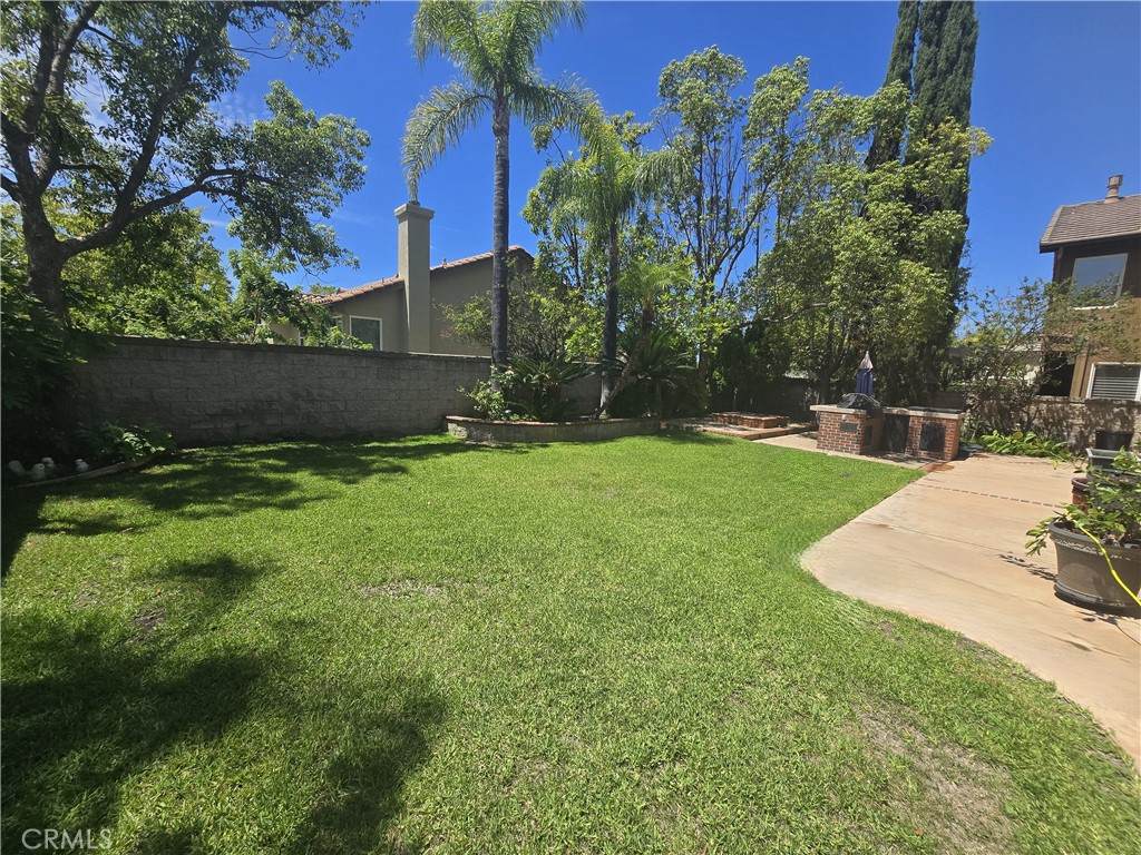https://bt-photos.global.ssl.fastly.net/socal/orig_boomver_1_550530658-2.jpg