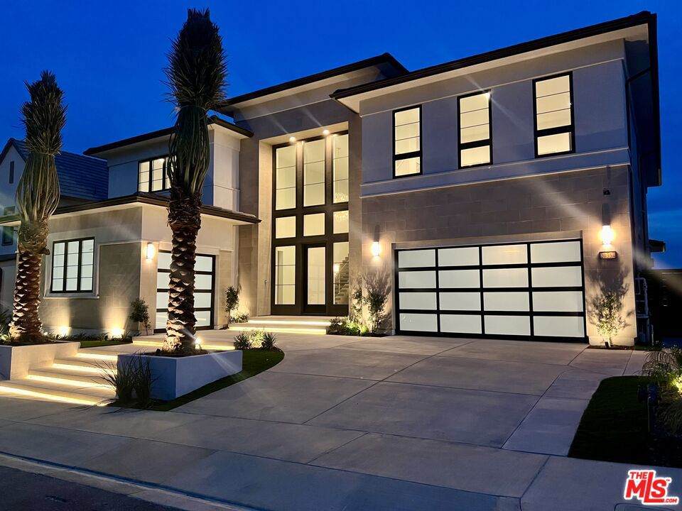 https://bt-photos.global.ssl.fastly.net/socal/orig_boomver_1_550535163-2.jpg