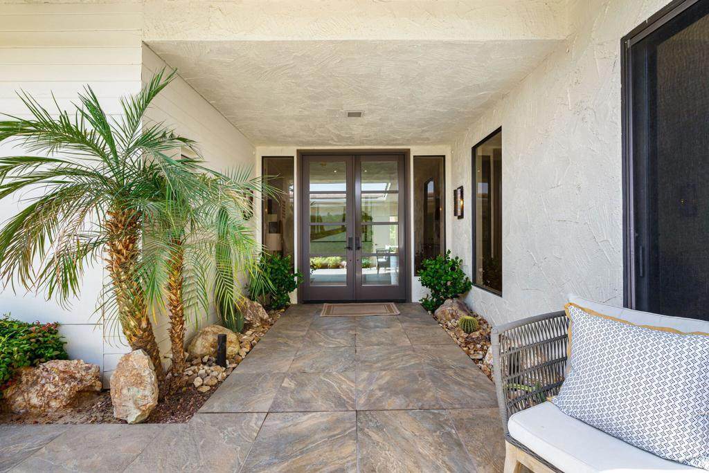 https://bt-photos.global.ssl.fastly.net/socal/orig_boomver_1_550536727-2.jpg