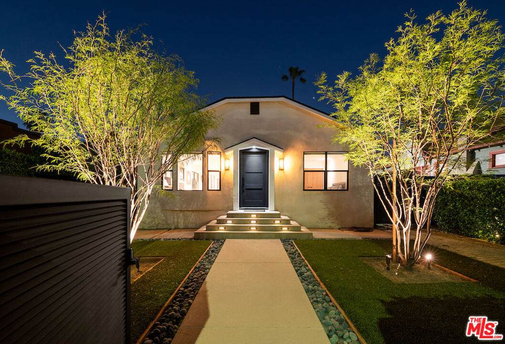 5319 West Boulevard - Photo 1