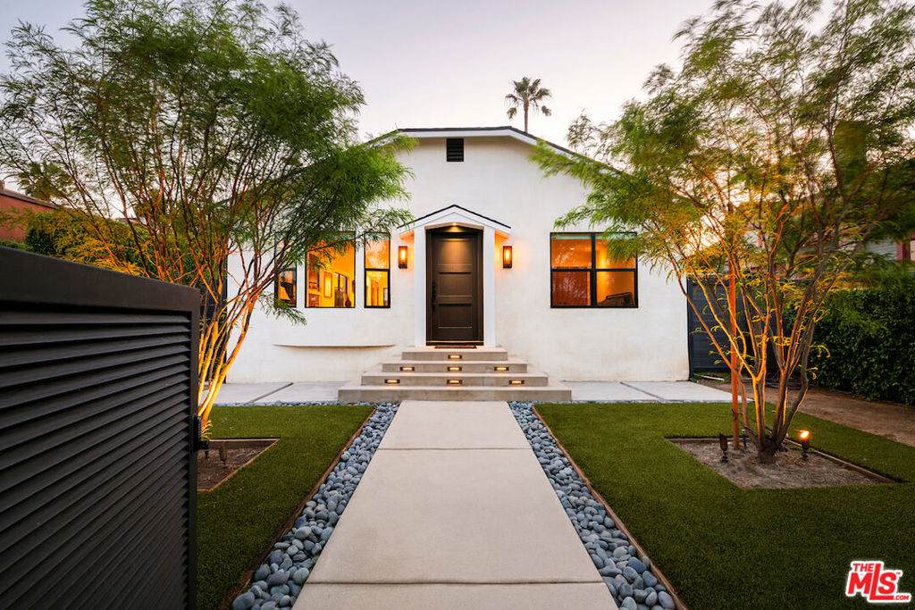 https://bt-photos.global.ssl.fastly.net/socal/orig_boomver_1_550541473-2.jpg