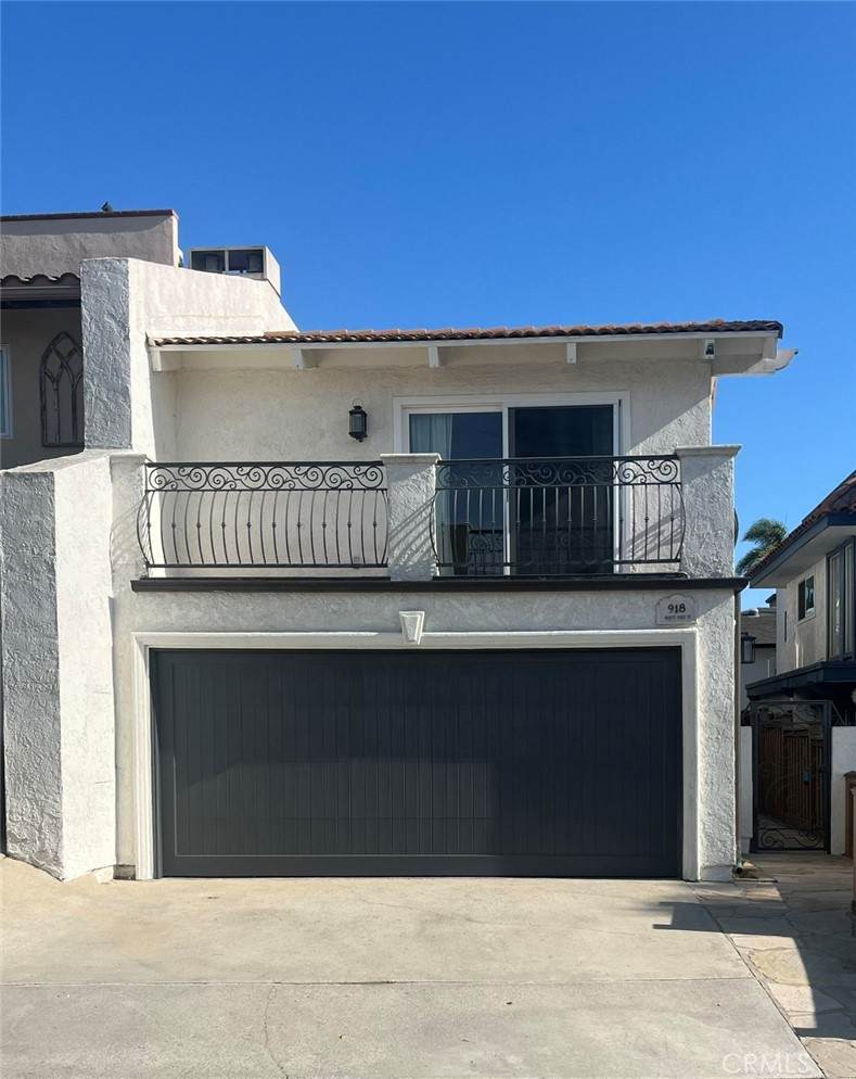 918 21st - Photo 1