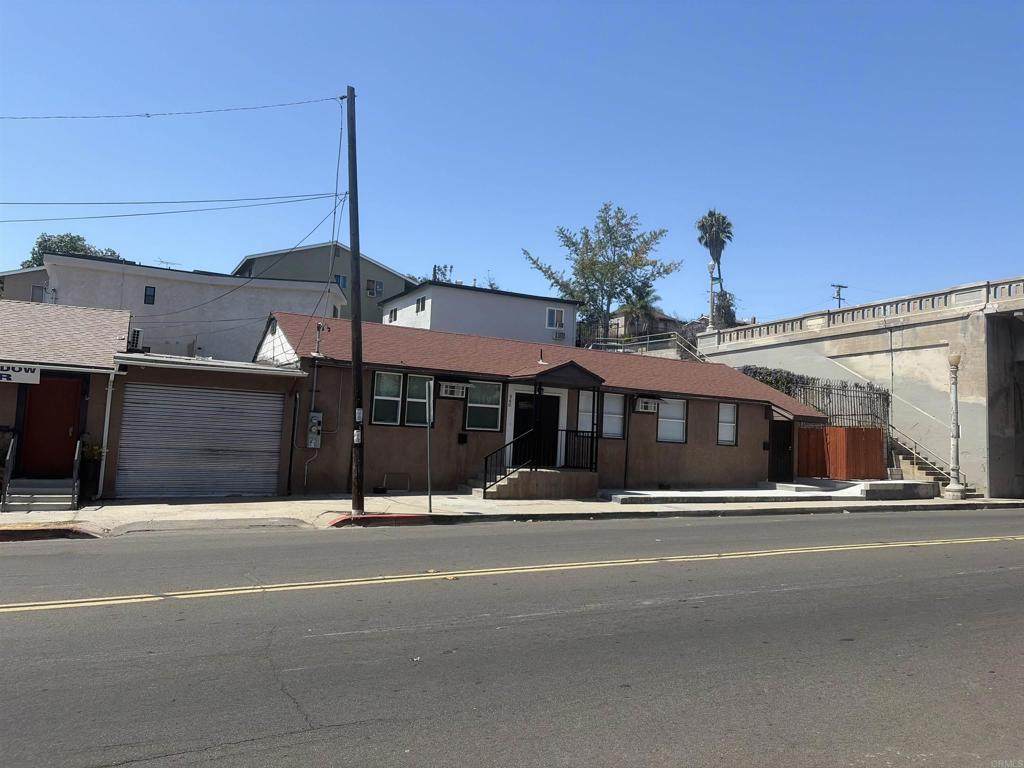 532 28th - Photo 1