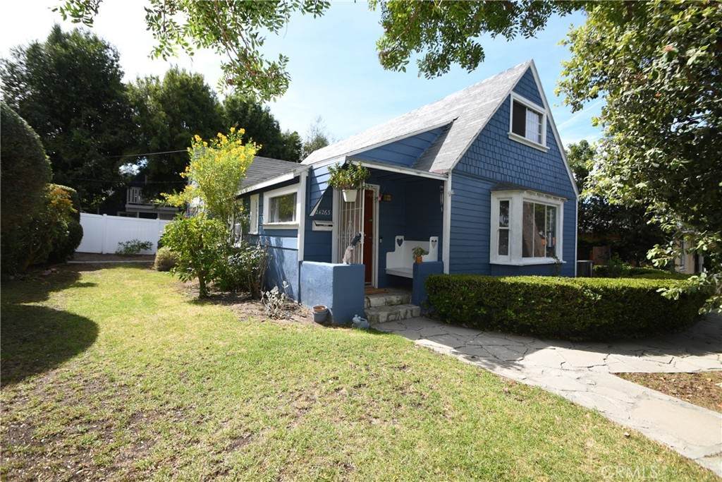 24263 Los Codona - Photo 1
