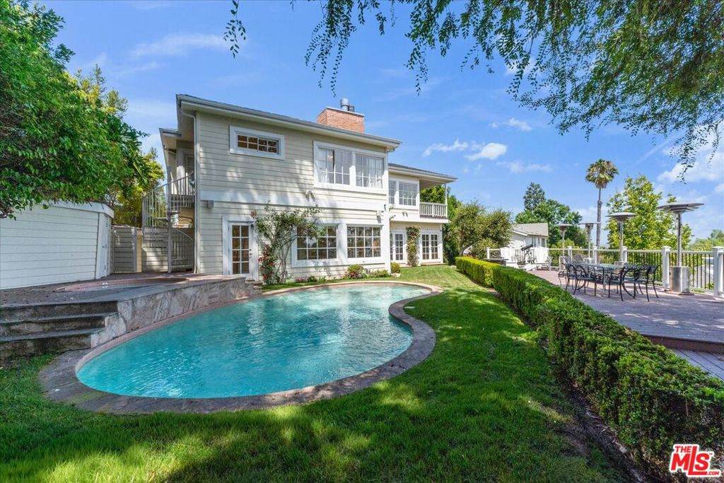 3836 Glenridge Drive - Photo 1