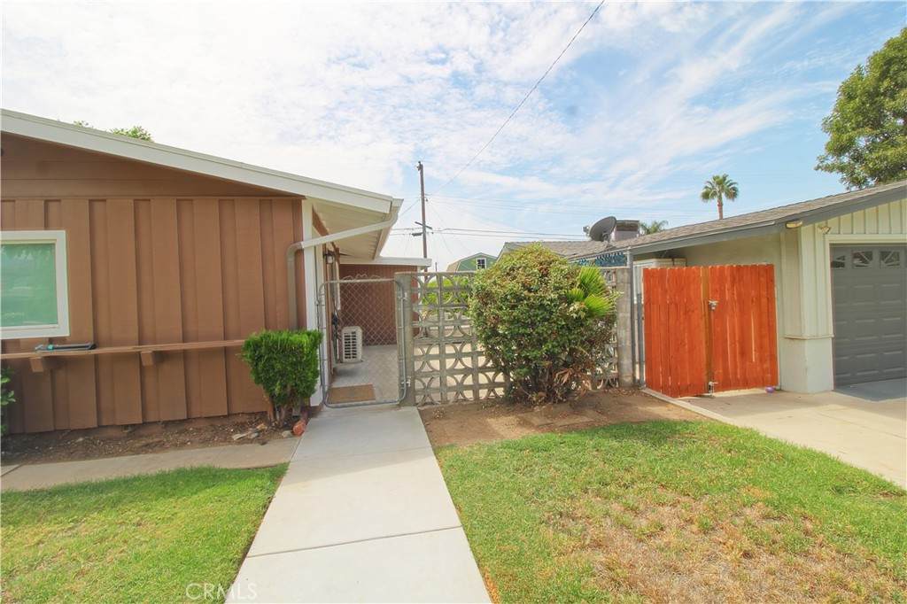 https://bt-photos.global.ssl.fastly.net/socal/orig_boomver_1_552662605-2.jpg