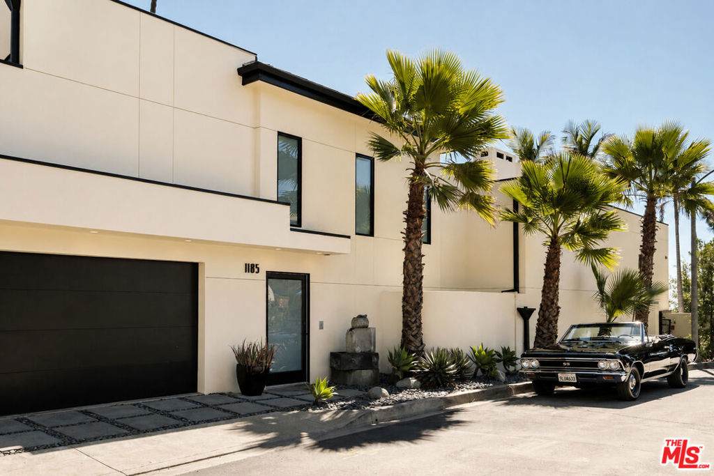 https://bt-photos.global.ssl.fastly.net/socal/orig_boomver_1_552946622-2.jpg