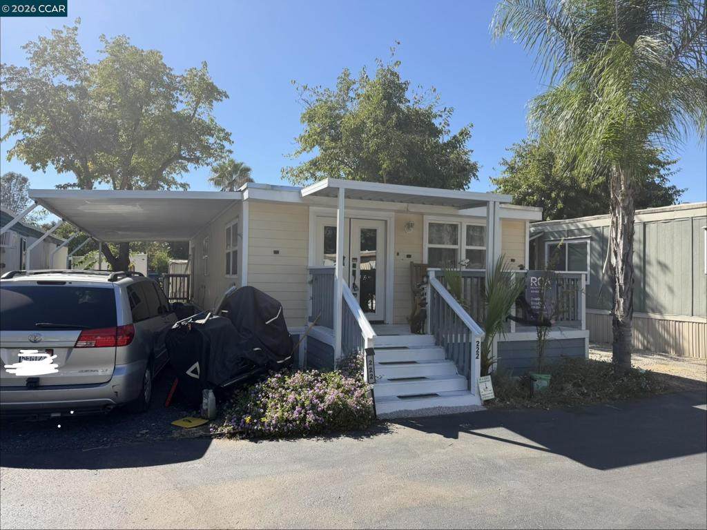 https://bt-photos.global.ssl.fastly.net/socal/orig_boomver_1_553075438-2.jpg