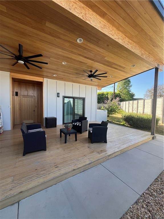 https://bt-photos.global.ssl.fastly.net/socal/orig_boomver_1_553438515-2.jpg