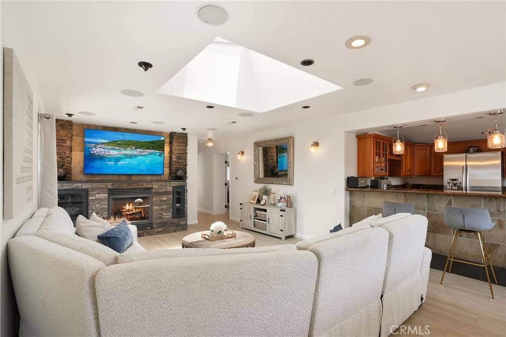 https://bt-photos.global.ssl.fastly.net/socal/orig_boomver_1_553586491-3.jpg