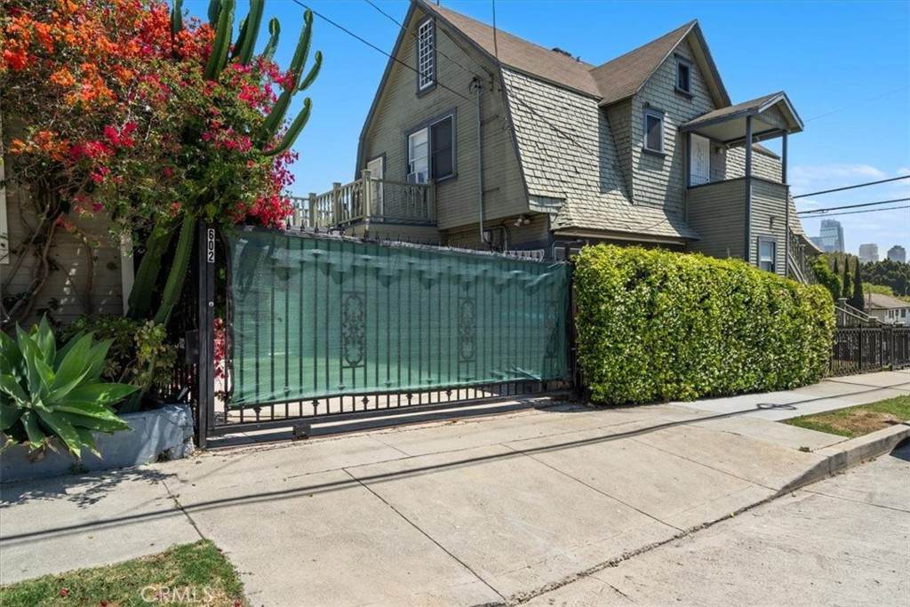 602 Douglas Street - Photo 1