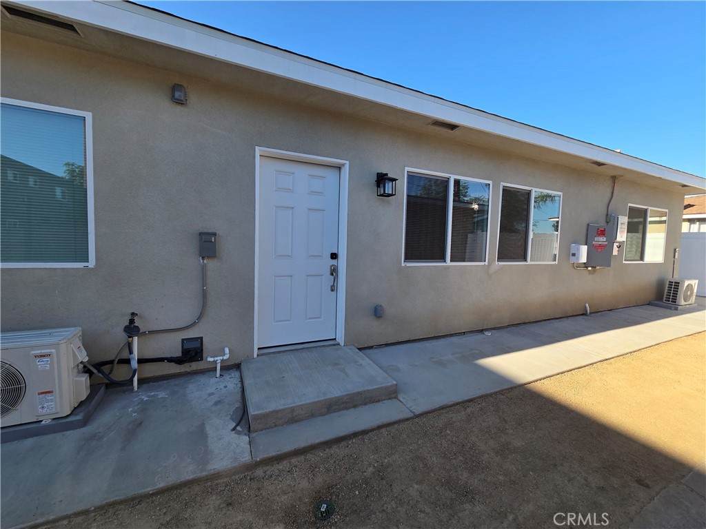 121 North Baymar - Photo 1