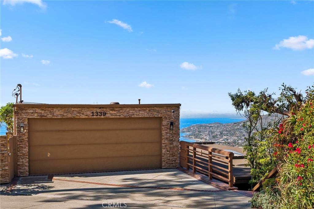 https://bt-photos.global.ssl.fastly.net/socal/orig_boomver_1_557640234-2.jpg