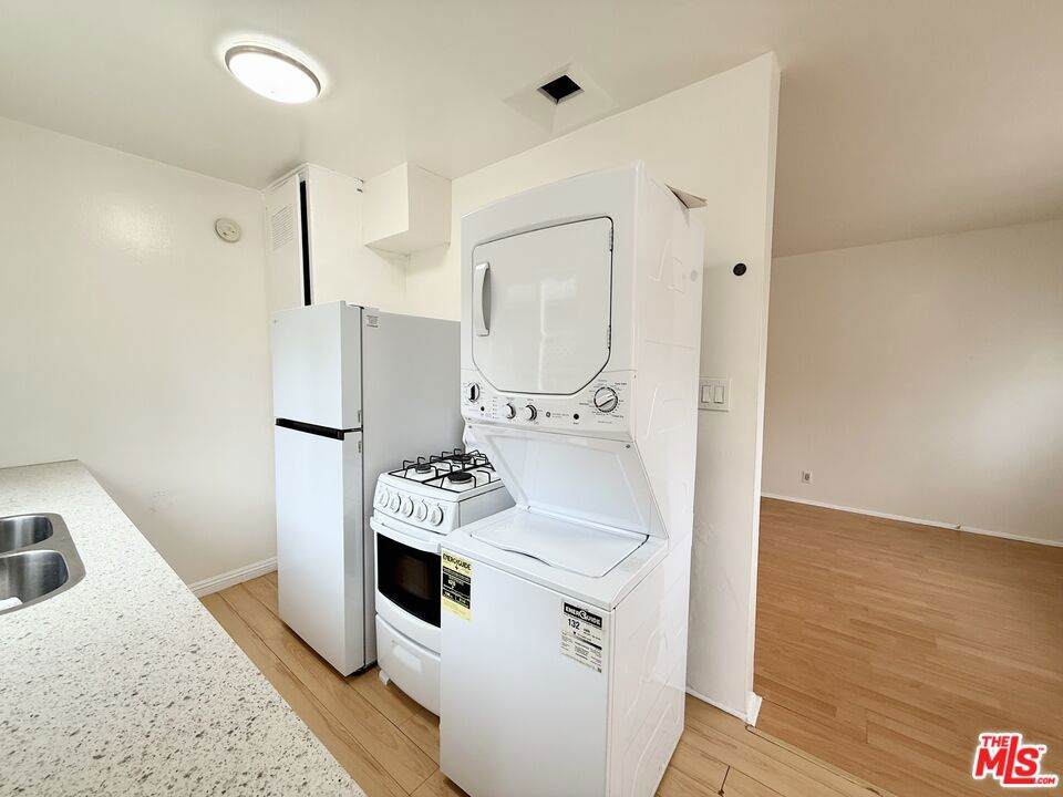 630 Westbourne Drive - Photo 1