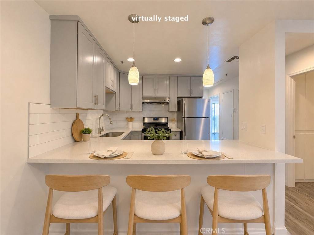 510 Curtis Avenue - Photo 1